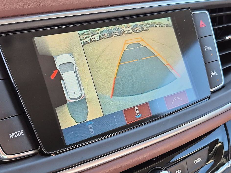 Certified 2019 Buick Enclave Avenir w/ Avenir Technology Package FWD image 23
