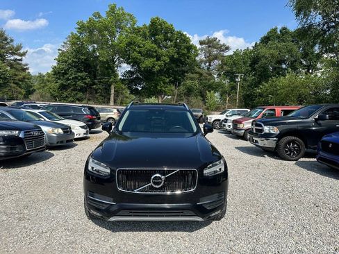 Used 2017 Volvo XC90 T6 Momentum AWD/4WD image 2