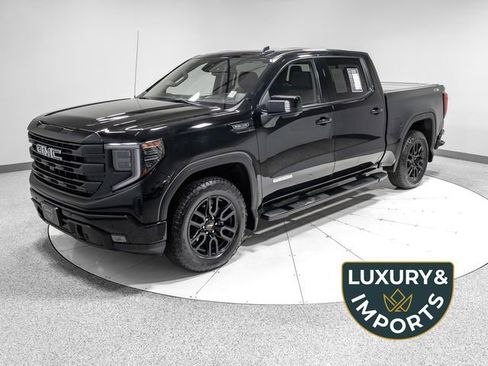 Used 2024 GMC Sierra 1500 Elevation w/ Elevation Premium Package AWD/4WD image 1