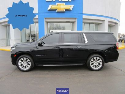 Used 2021 Chevrolet Suburban LT w/ LT Signature Package