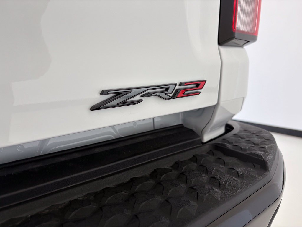 New 2026 Chevrolet Colorado ZR2 w/ Technology Package AWD/4WD image 26