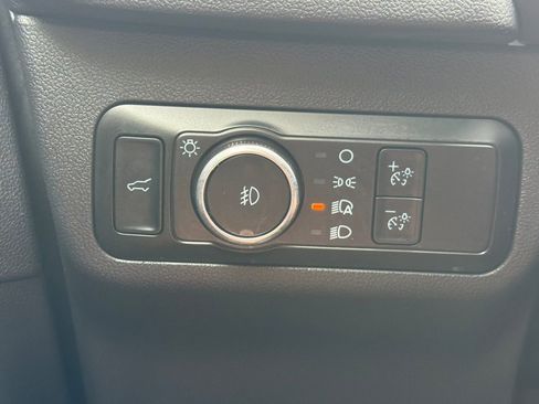 Used 2024 Ford Escape Platinum AWD/4WD image 32