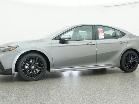 New 2026 Toyota Camry SE image 21