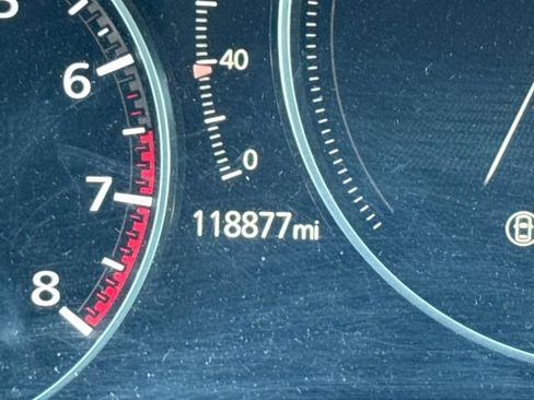 Used 2021 MAZDA MAZDA3 s image 33