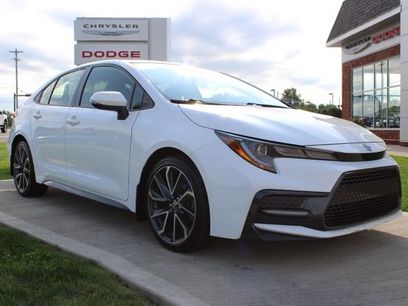 Used 2022 Toyota Corolla SE w/ SE Premium Package