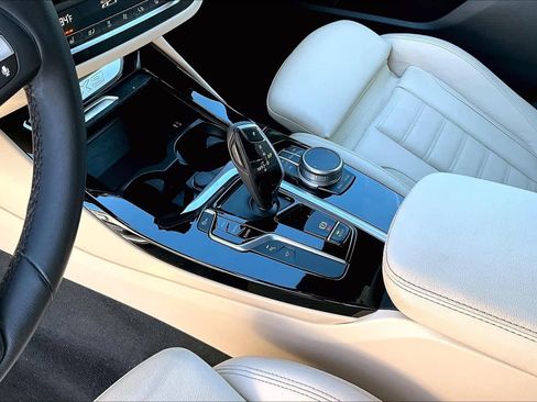 Used 2021 BMW X3 sDrive30i w/ Premium Package image 17