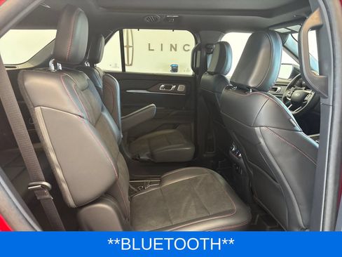 Used 2025 Ford Explorer ST AWD/4WD image 10