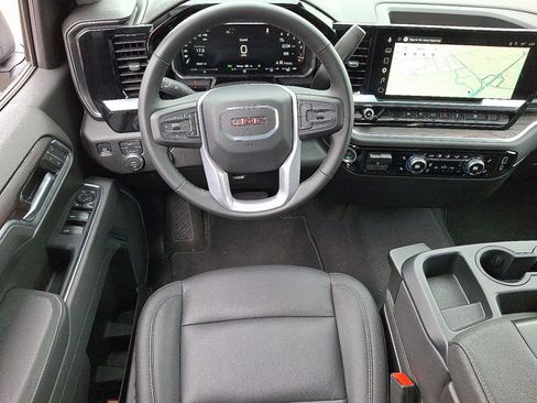 Used 2026 GMC Sierra 1500 SLT AWD/4WD image 12