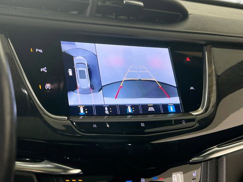 Used 2021 Cadillac XT6 Premium Luxury image 13