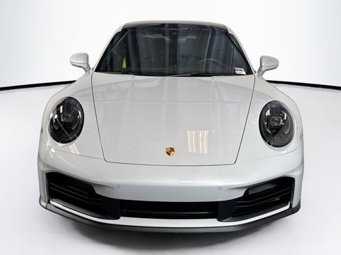 Certified 2025 Porsche 911 Carrera image 6