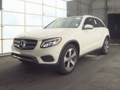 Used 2018 Mercedes-Benz GLC 300 4MATIC w/ Multimedia Package