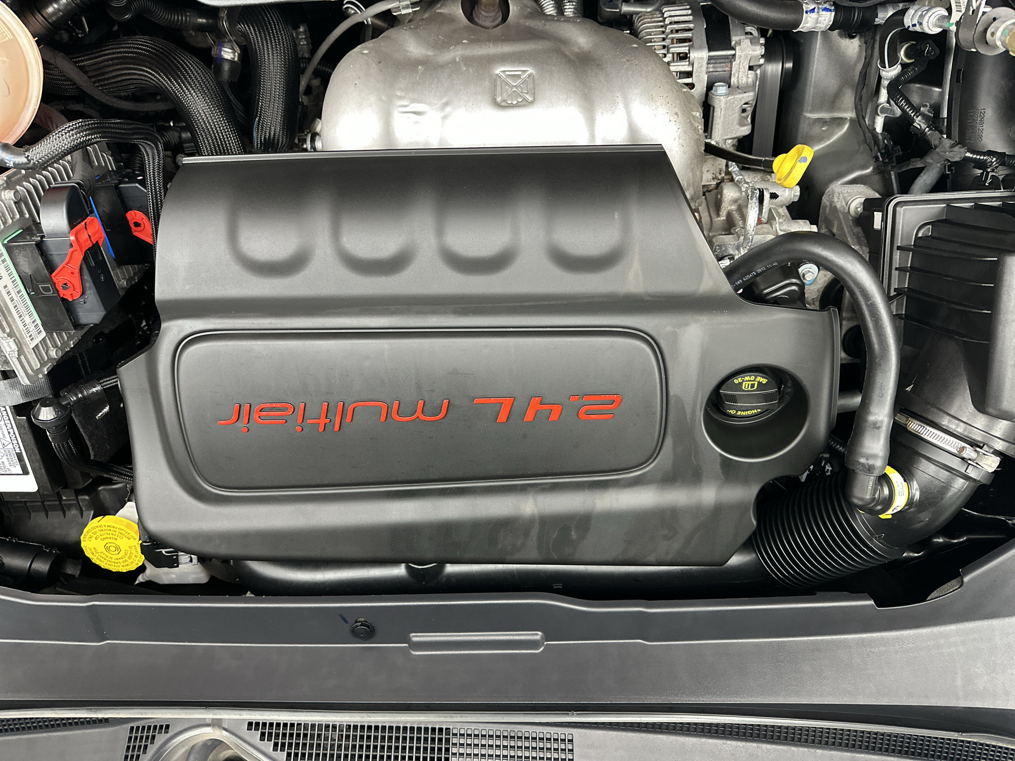 Used 2022 Jeep Compass Trailhawk w/ Trailhawk Convenience Group AWD/4WD image 19