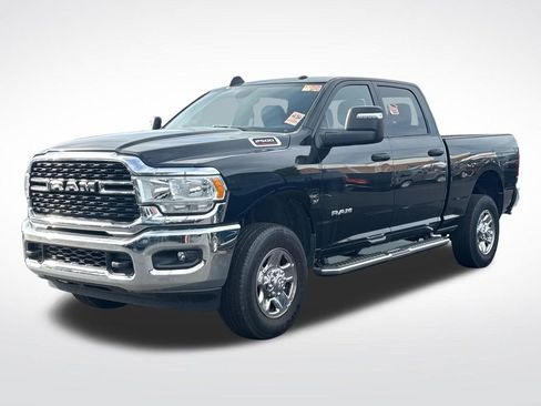 Used 2024 RAM 2500 Big Horn w/ Bed Utility Group AWD/4WD image 6