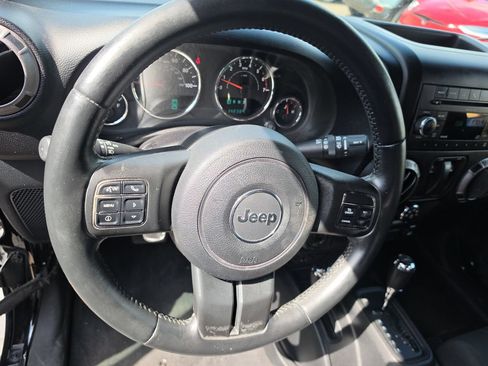 Used 2011 Jeep Wrangler Sport AWD/4WD image 14