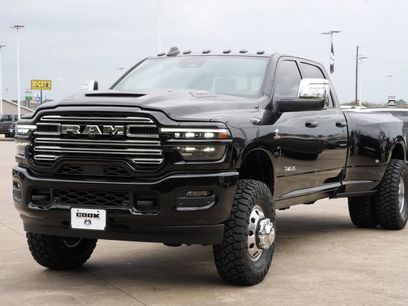 New 2026 RAM 3500 Laramie w/ Max Tow Package
