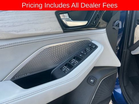 Used 2024 Acura MDX SH-AWD w/ Advance Package image 10