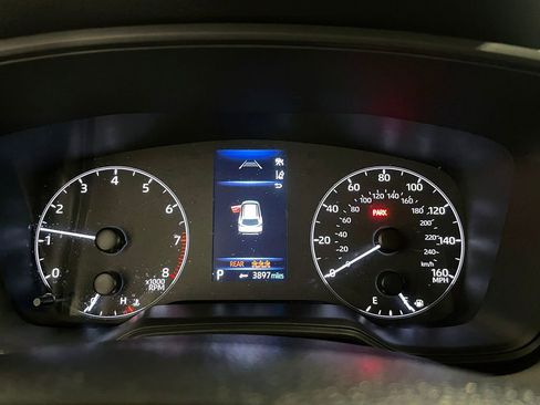 Used 2024 Toyota Corolla Cross L FWD image 27