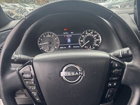 Used 2022 Nissan Armada SL w/ Midnight Edition Package image 17