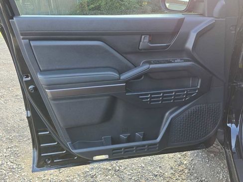 Certified 2025 Toyota 4Runner SR5 image 23