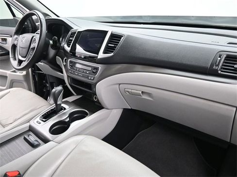 Used 2019 Honda Ridgeline RTL-T image 26