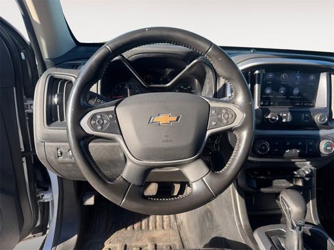 Used 2022 Chevrolet Colorado LT w/ Fleet Safety Package image 12