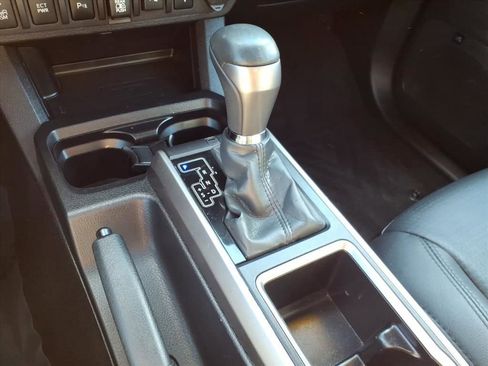 Certified 2023 Toyota Tacoma Limited image 21