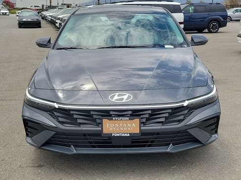 New 2026 Hyundai Elantra Limited FWD image 34