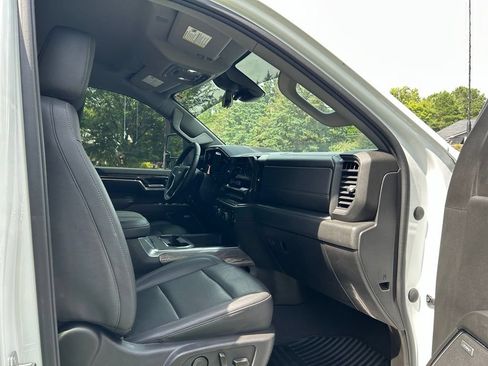 Used 2024 Chevrolet Silverado 2500 LTZ w/ LTZ Convenience Package AWD/4WD image 53