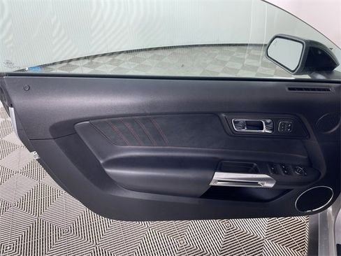 Used 2016 Ford Mustang GT Premium w/ Equipment Group 401A image 15