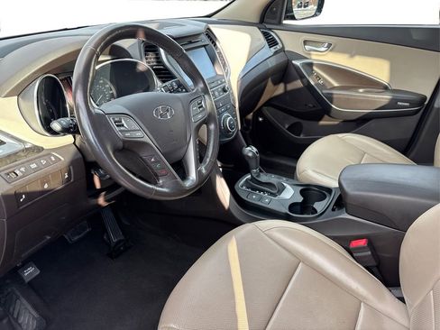 Used 2017 Hyundai Santa Fe Sport w/ 2.4L Tech Package 04 image 9