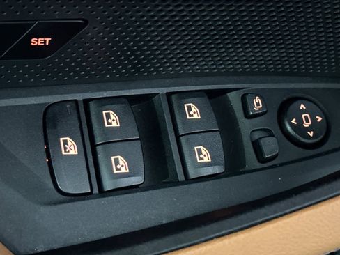 Used 2023 BMW i4 eDrive35 w/ Premium Package image 13