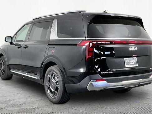New 2026 Kia Carnival SX FWD image 4