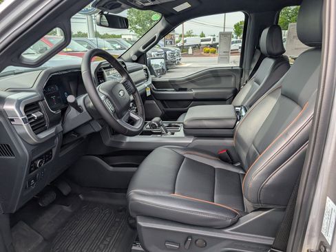 New 2025 Ford F150 Lariat w/ Equipment Group 501A Mid image 15