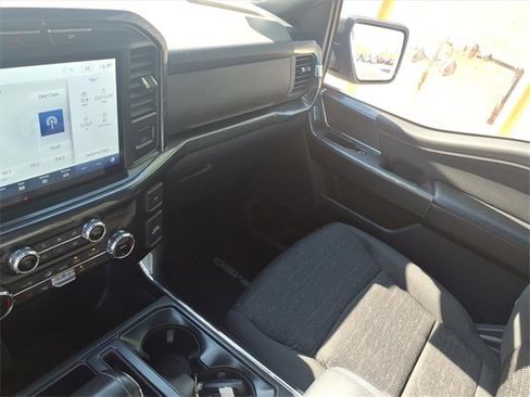 Certified 2022 Ford F150 XLT w/ Equipment Group 302A High image 20