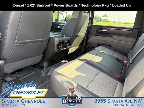 Used 2025 Chevrolet Silverado 2500 ZR2 w/ Technology Package AWD/4WD image 16