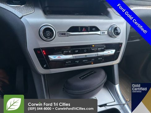 Used 2022 Ford Explorer Timberline AWD/4WD image 8