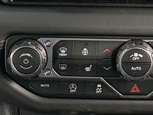 New 2026 Jeep Gladiator Rubicon image 36