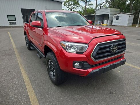 Used 2022 Toyota Tacoma SR5 RWD image 3