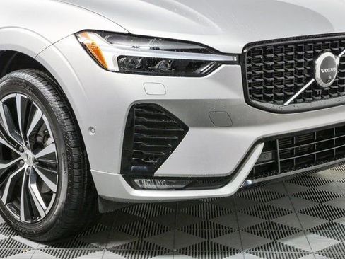 Used 2024 Volvo XC60 B5 Plus w/ Climate Package AWD/4WD image 37