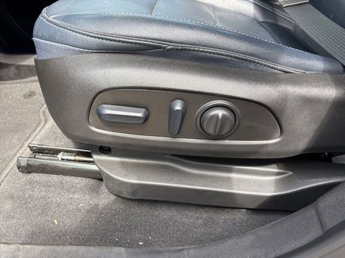 Used 2023 Chevrolet Bolt EUV Premier w/ Sun & Sound Package FWD image 28