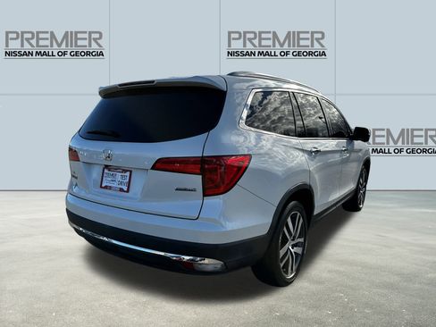 Used 2016 Honda Pilot Touring image 5
