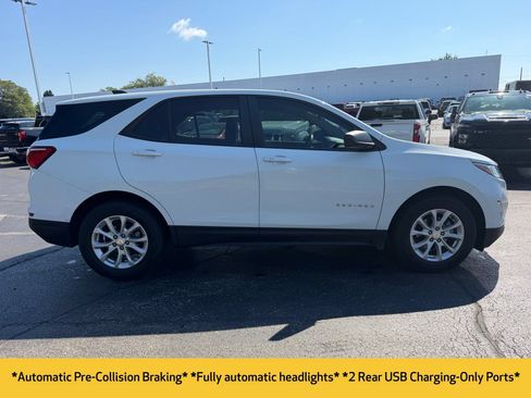 Used 2020 Chevrolet Equinox LS FWD image 6