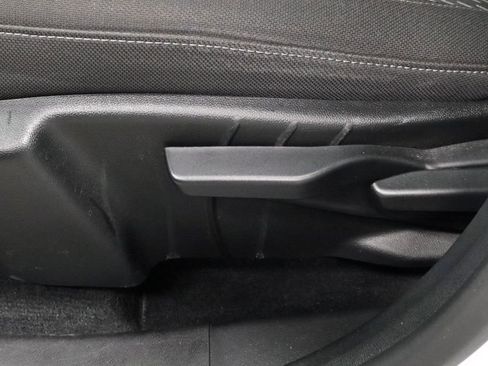 Used 2025 Chevrolet Equinox LT FWD image 22