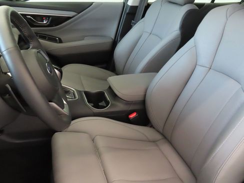 Certified 2025 Subaru Legacy Limited image 13