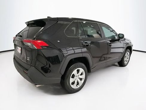Used 2025 Toyota RAV4 LE AWD/4WD image 6