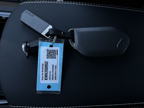 New 2026 Kia K5 GT-Line w/ GT-Line Premium Package FWD image 38