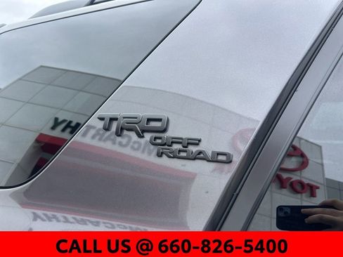 Used 2022 Toyota 4Runner TRD Off-Road Premium w/ TRD Black Wheel Package (TMS) AWD/4WD image 7