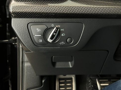 Used 2018 Audi SQ5 Premium Plus AWD/4WD image 26