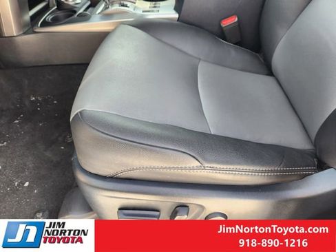 Used 2024 Toyota 4Runner SR5 Premium image 26