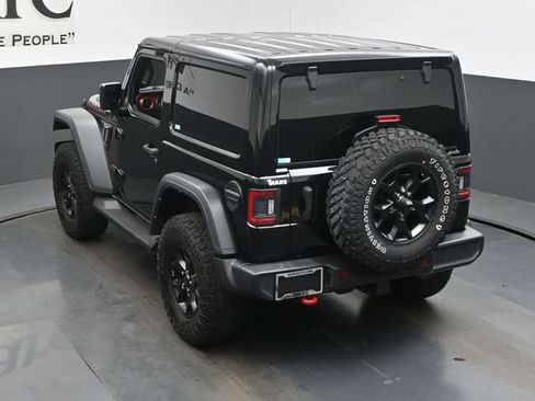 Used 2022 Jeep Wrangler Rubicon w/ LED Lighting Group AWD/4WD image 36